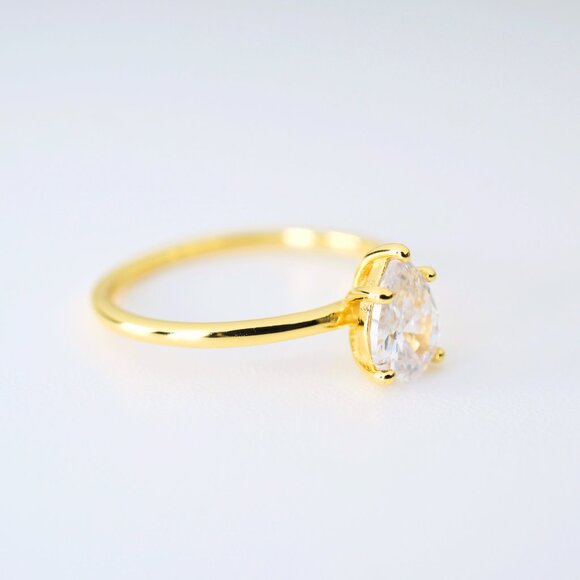 Brilliant Large Pear Cut Solitaire Crystals 5 Prongs Ring 18K Gold S925 Silver - Picture 5 of 8